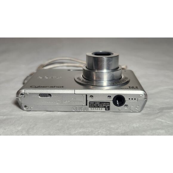 Sony Cyber-Shot DSC-W330 14.1 MP Tested Digital Camera W/ Accessories Pre-owned - Picture 8 of 11